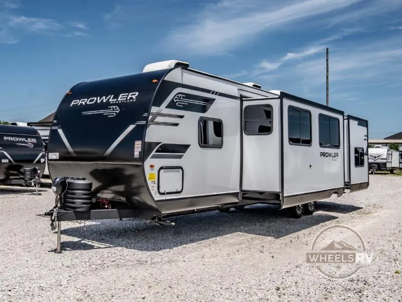 2027 Heartland Prowler 3202DSB - Photo 3