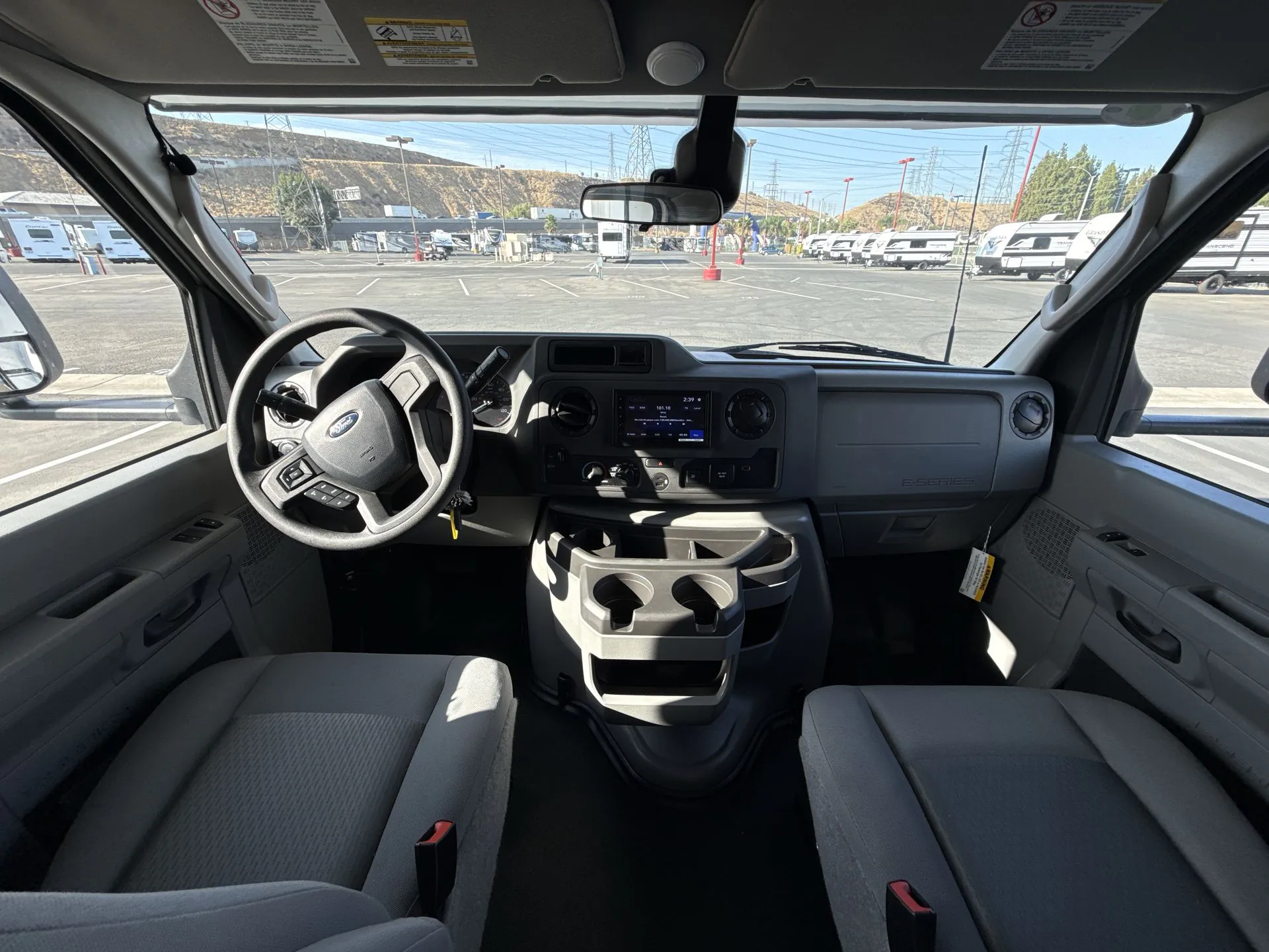 2027 Forest River Sunseeker LE 2850SLE - Photo 3