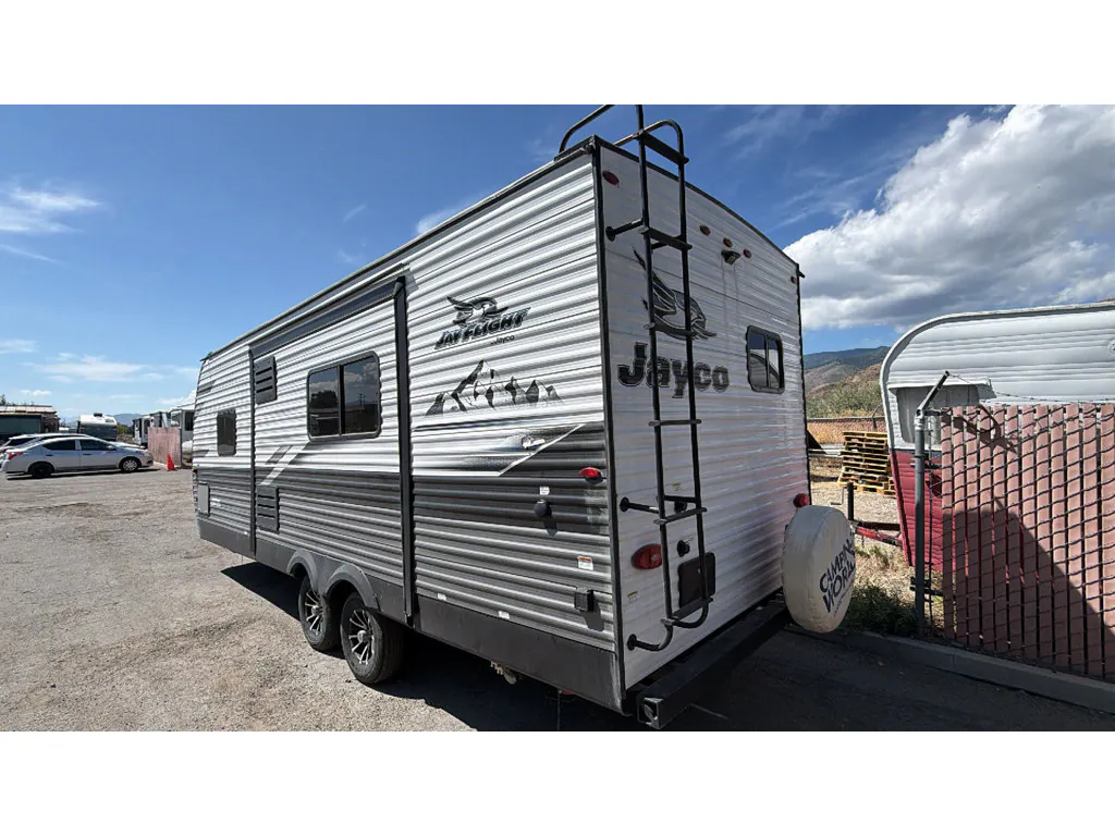 2022 Jayco Jay Flight SLX 8 240RBS dealer photo 4 from Michael Hohl RV