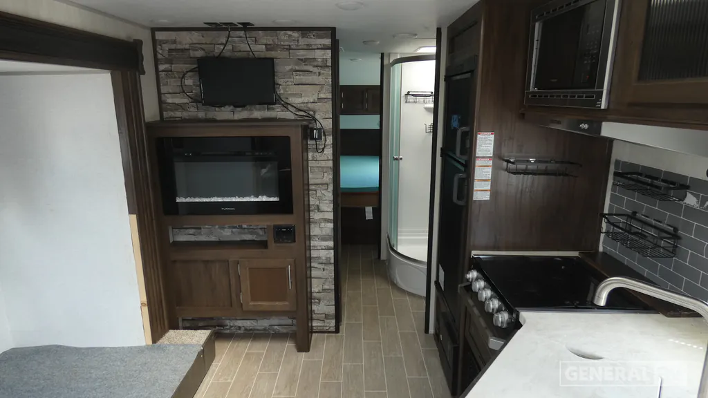 2020 Forest River Cherokee Grey Wolf 23MK, Photos photo 4