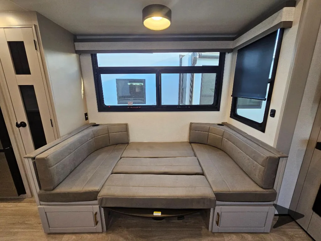 2027 Jayco North Point 391TBBH, Photos photo 31