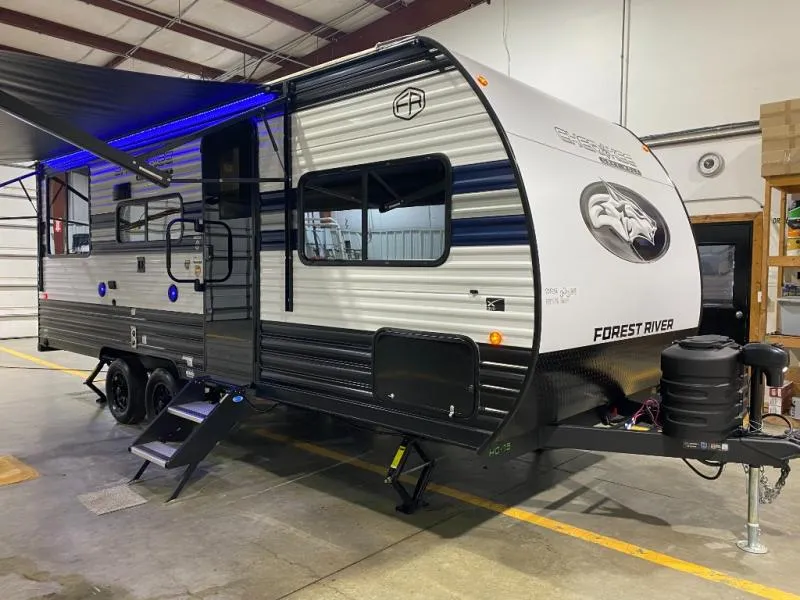 2027 Forest River Cherokee Grey Wolf 20RDSE - Photo 2