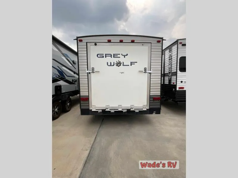 2014 Forest River RV Cherokee Grey Wolf 25RR - Photo 4