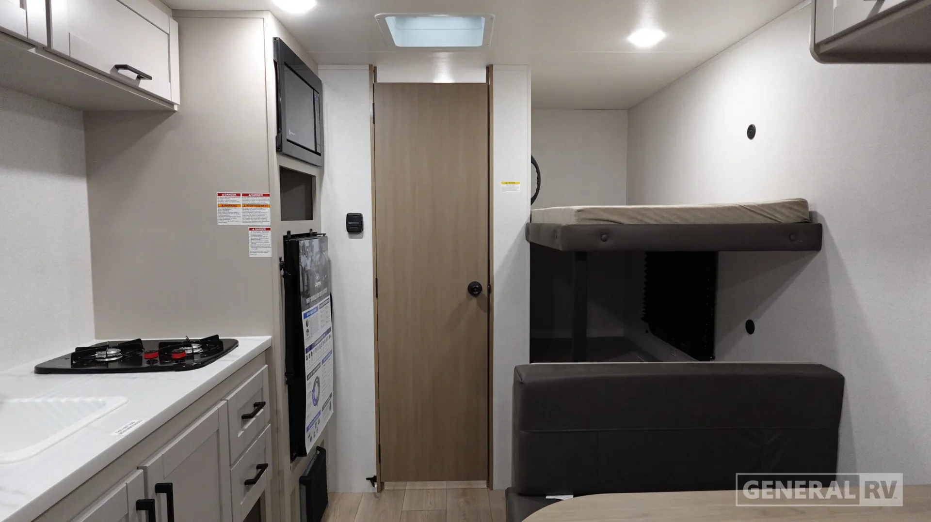 2026 Jayco Jay Flight SLX 170BH - Photo 3