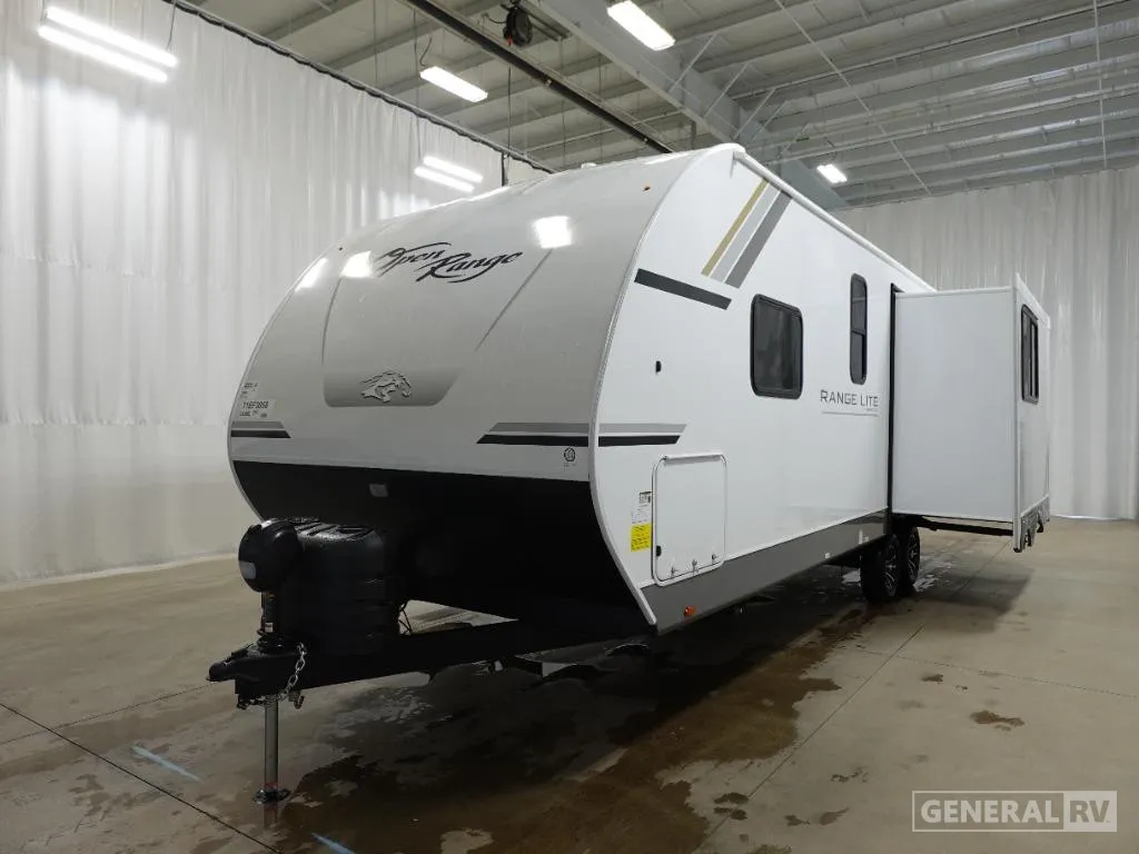 2026 Highland Ridge Range Lite 233ML dealer photo 5 from General RV