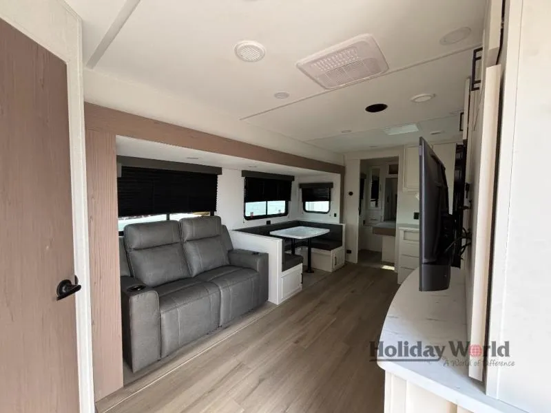 2026 Grand Design Momentum MAV 28MAV - Photo 3