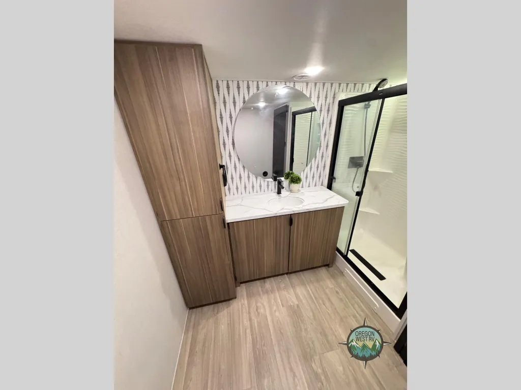 2027 Forest River Salem Grand Villa 42ICE, Photos photo 32