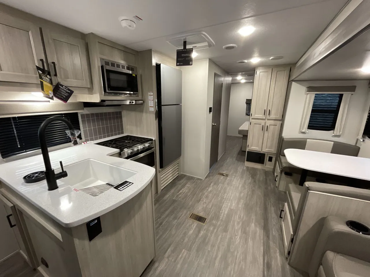 2026 Forest River Aurora 34BHTS - Photo 4