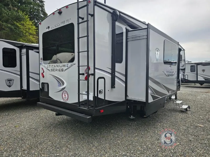 2026 Outdoors RV Glacier Peak Titanium Series 27KVS - Photo 2
