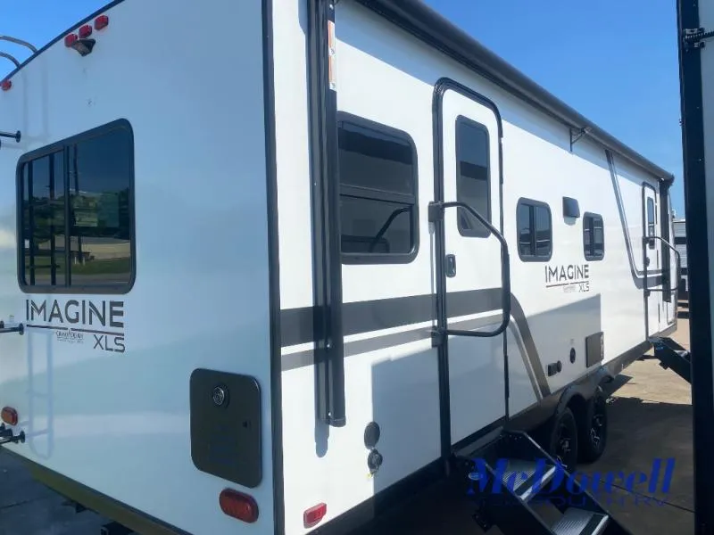 2026 Grand Design Imagine XLS 25RLE - Photo 3