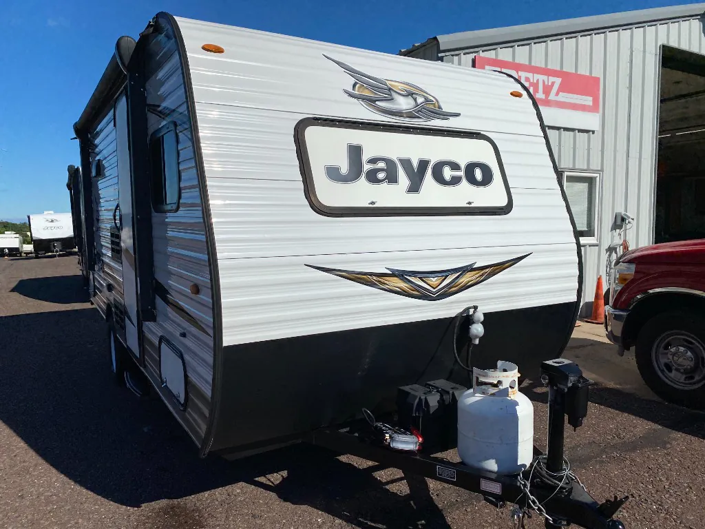 2019 Jayco Jay Flight SLX 7 175RD dealer photo 4 from Fretz RV