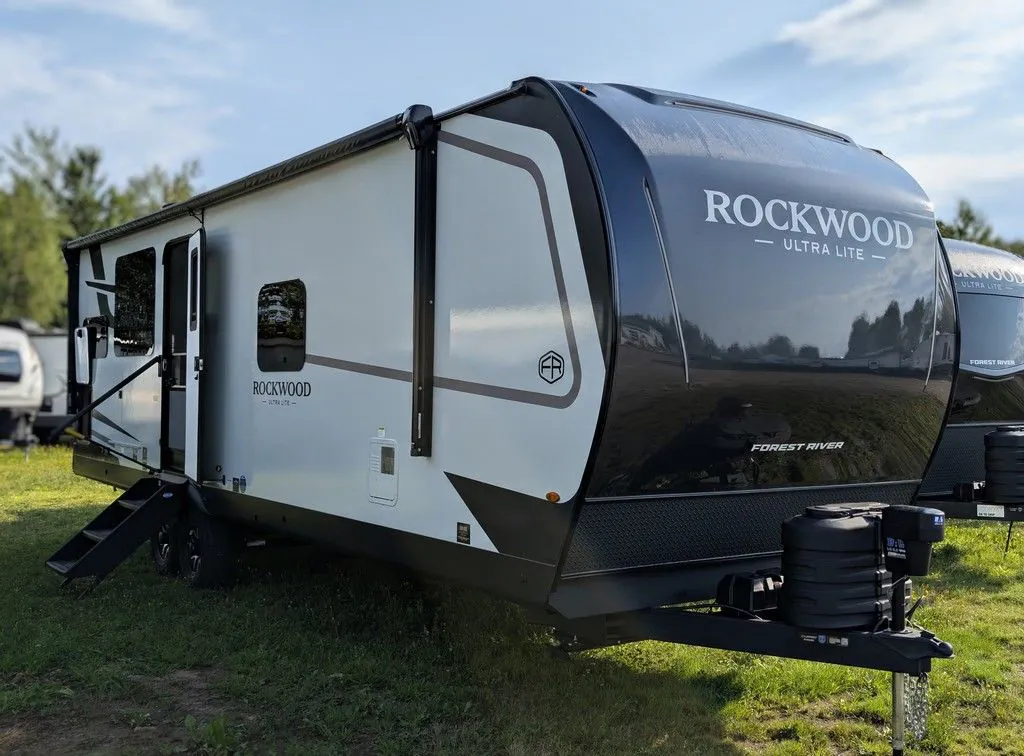 2027 Forest River Rockwood Ultra Lite 2711RK