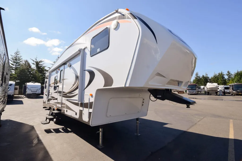 2014 Keystone Cougar Half-Ton Series 279RKSWE - Photo 2