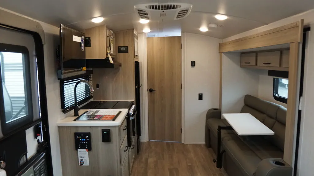 2024 Forest River Flagstaff E20FBS - Photo 3