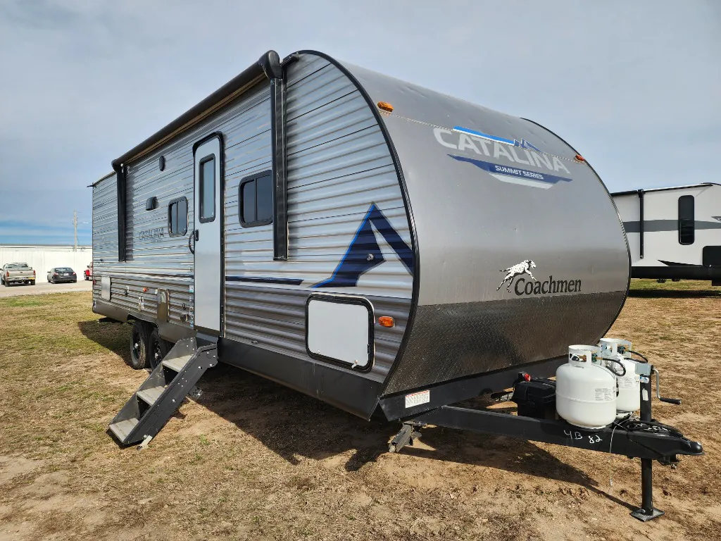 2023 Coachmen Catalina Summit Series 8 261BHS - Photo 2