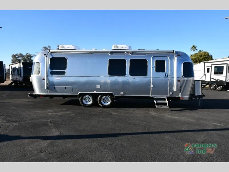 2026 Airstream International 28RB - Photo 4