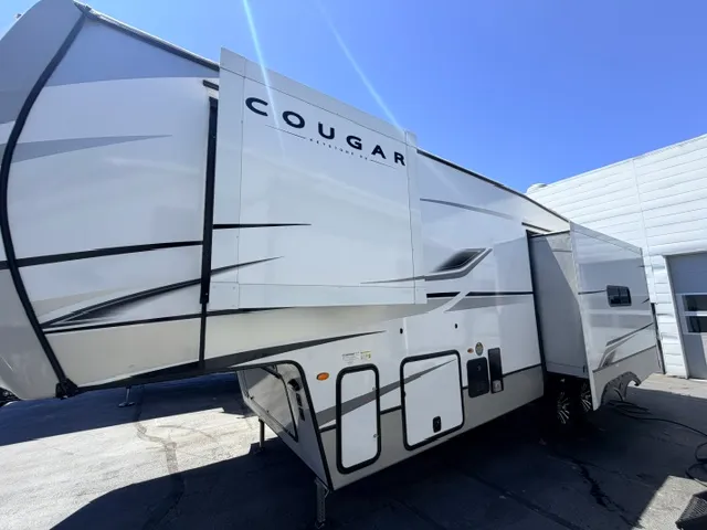 2024 Keystone Cougar 290RLS - Photo 4