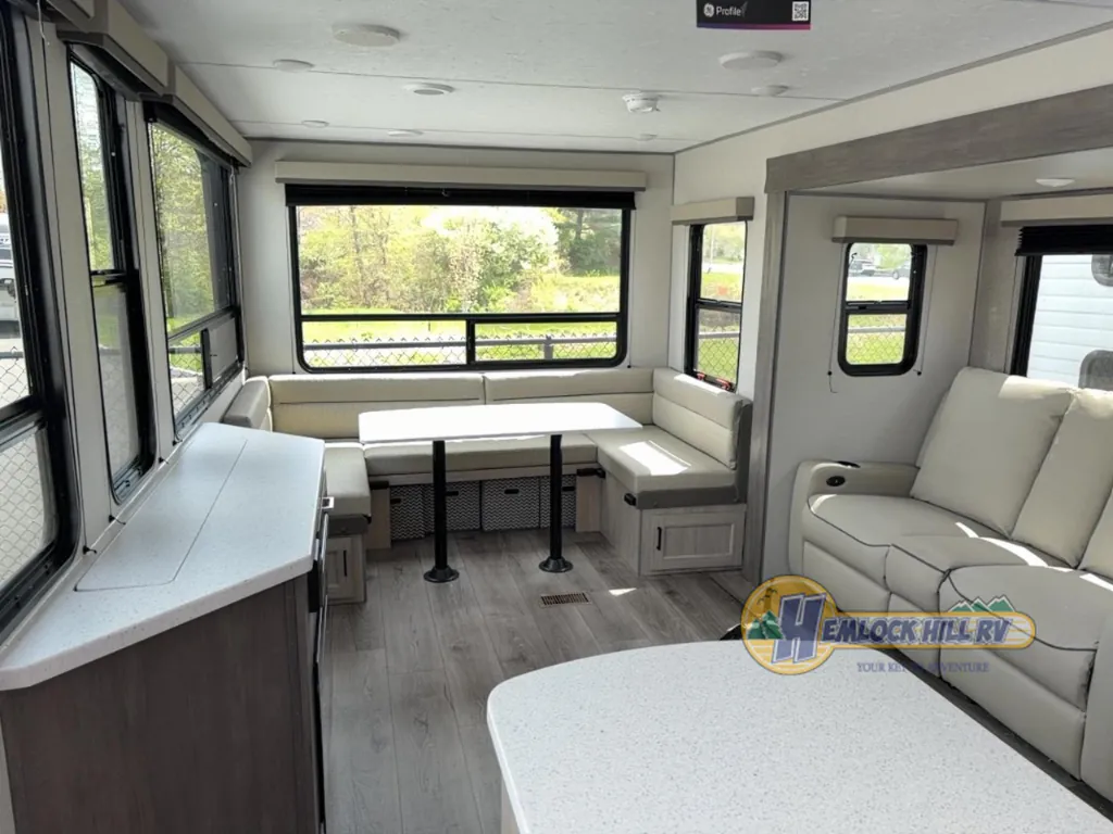 2026 Coachmen Catalina Legacy Edition 283RNR, Photos photo 15