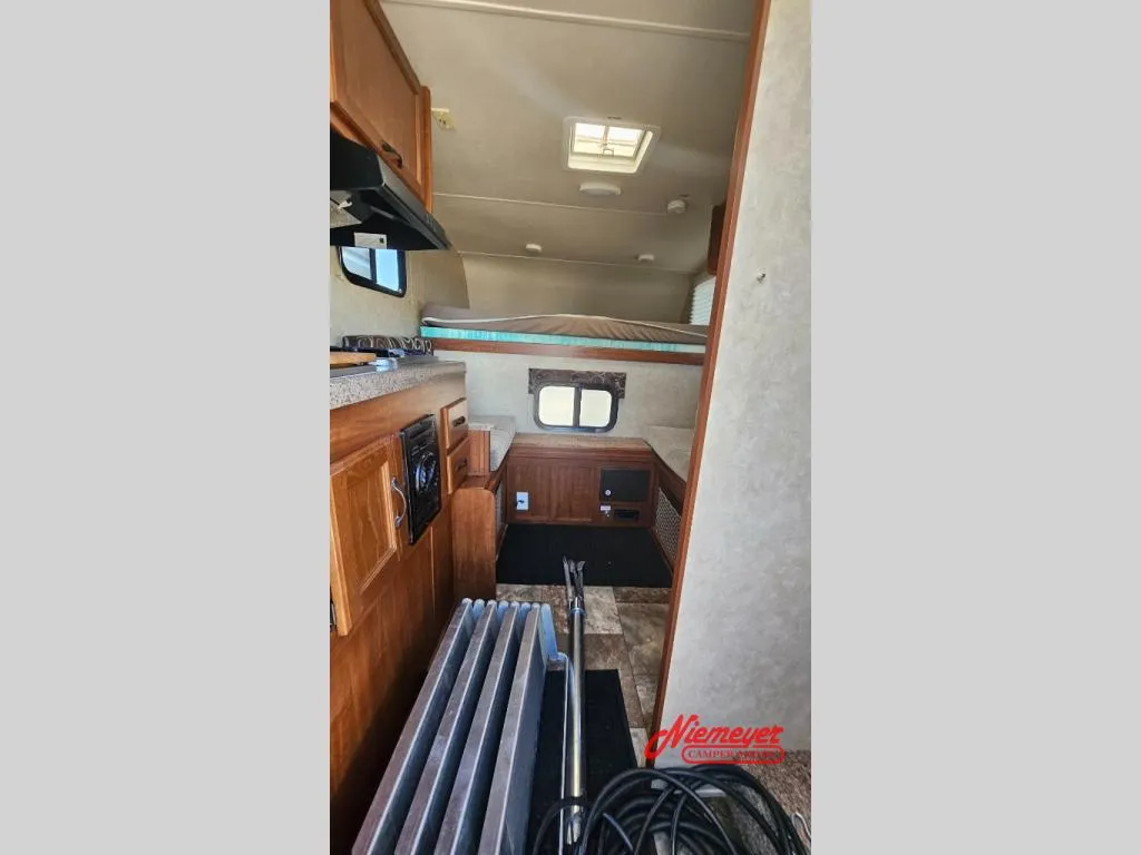 2016 Travel Lite Truck Campers Used    770 Super Lite Series - Photo 3