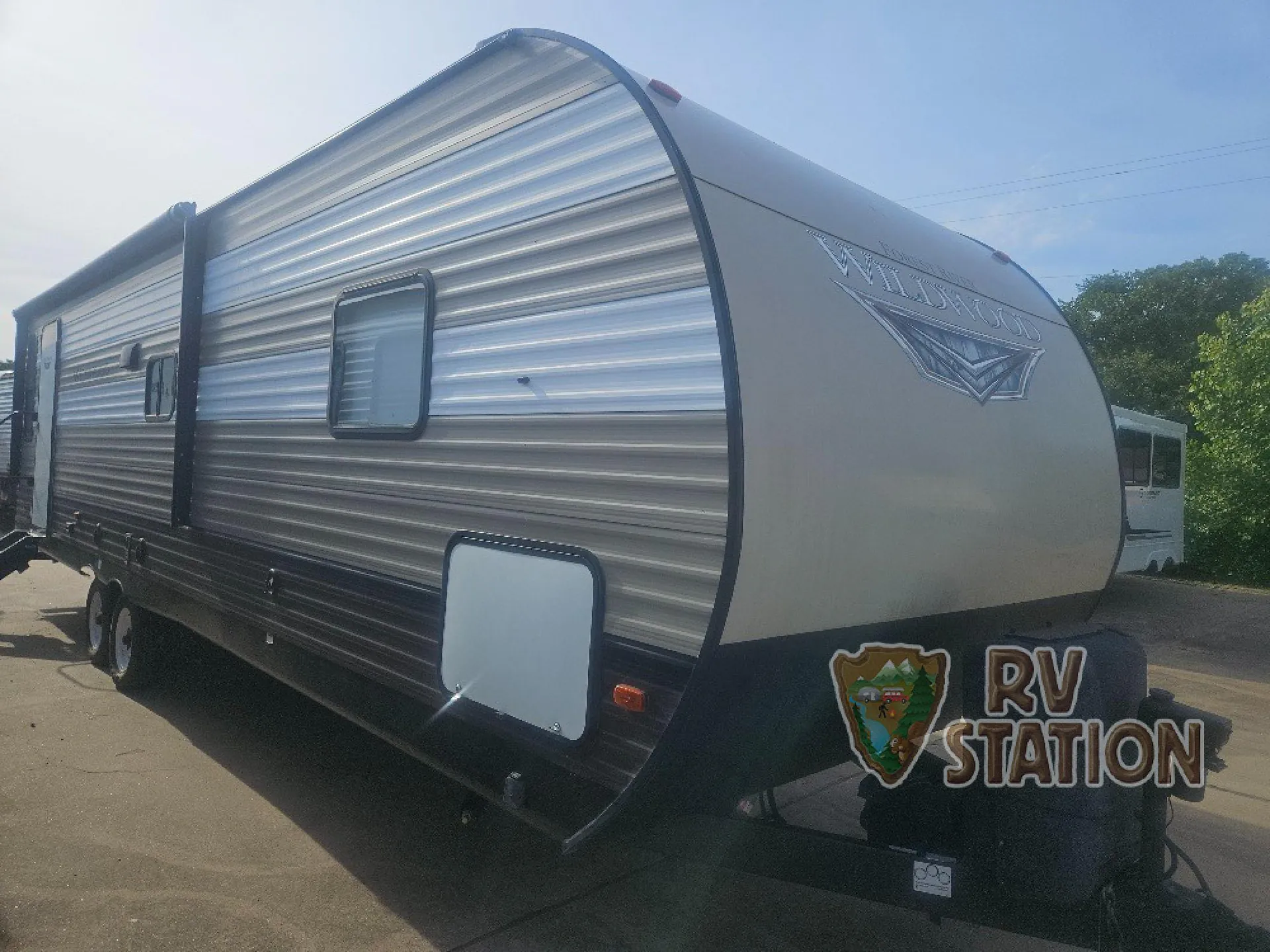 2019 Forest River Wildwood 28RLSS - Photo 2