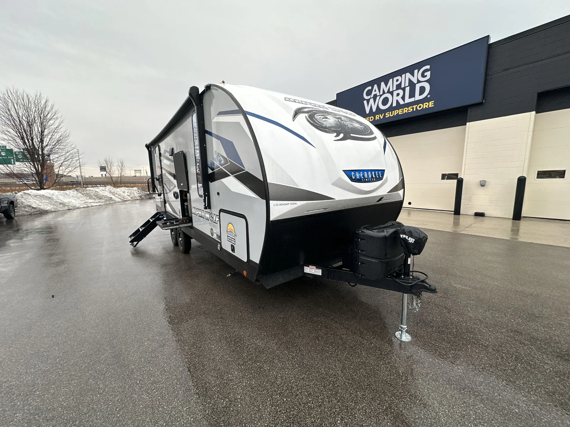2023 Forest River Cherokee Alpha Wolf 22SW-L - Photo 2