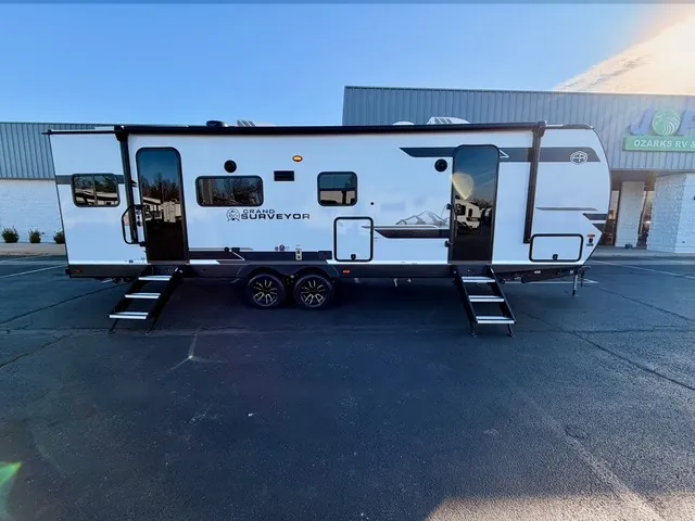 2027 Forest River Grand Surveyor 253RLS, Photos photo 5