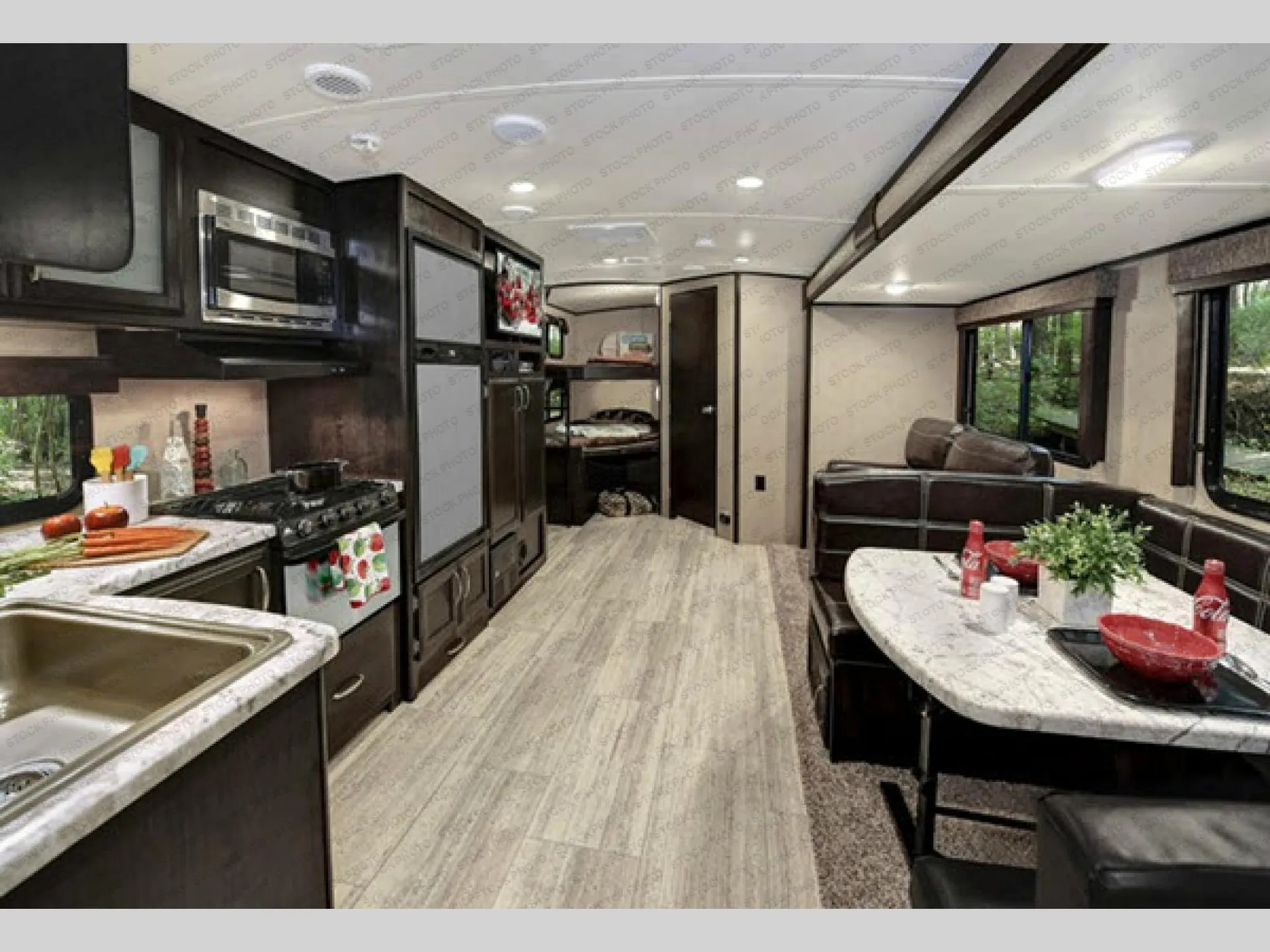 2017 Grand Design Imagine 2800BH - Photo 3