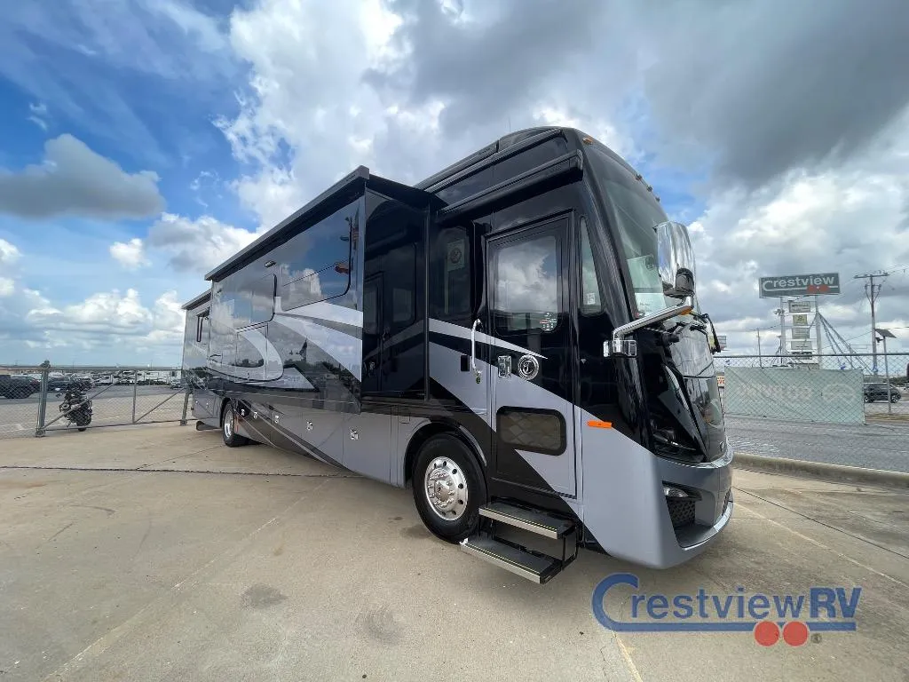 2026 Tiffin Phaeton 40 IH - Photo 4