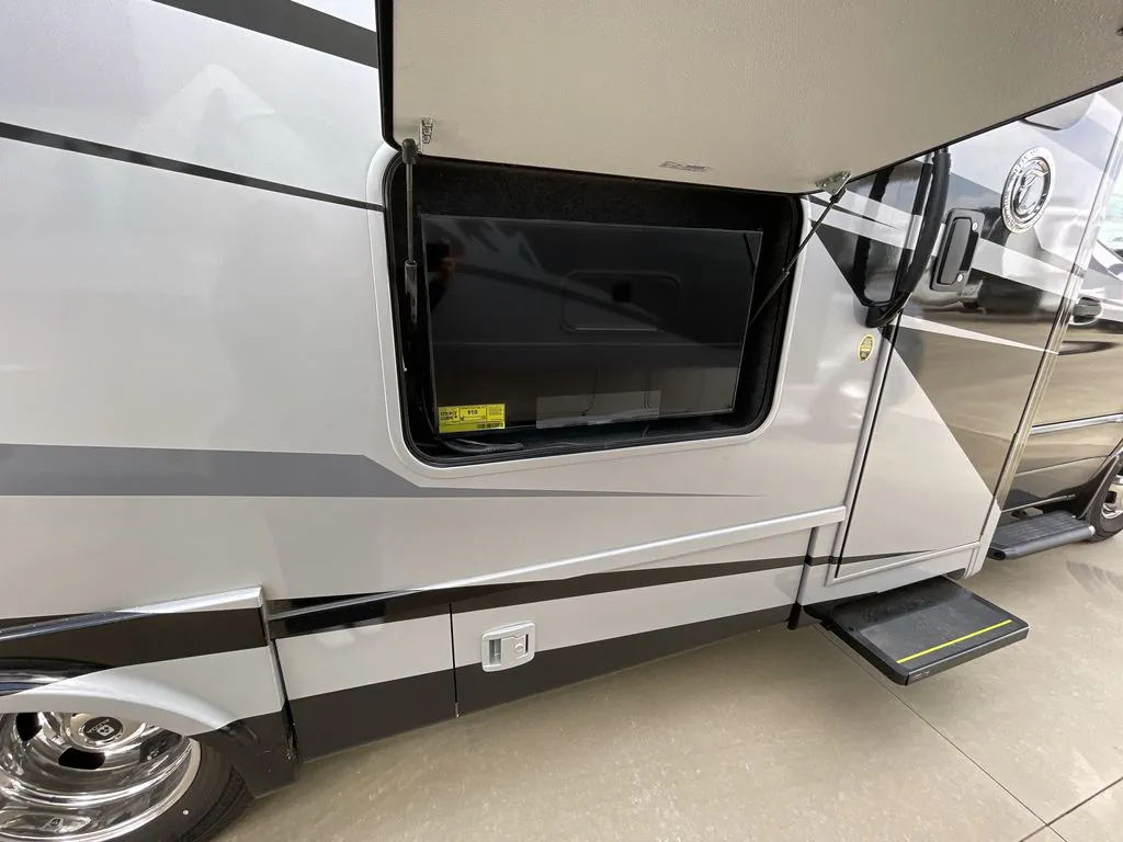 2026 Tiffin Wayfarer 25 XRW - Photo 3