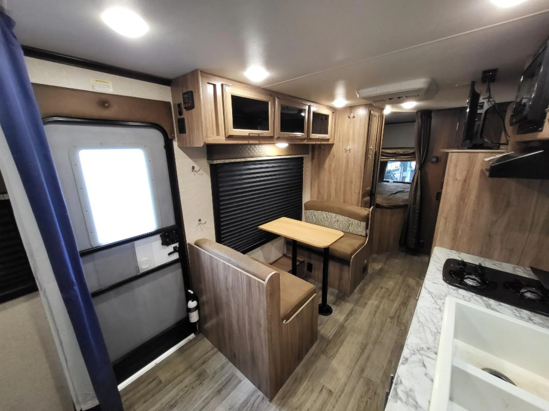 2018 Jayco Jay Feather 23BHM - Photo 4