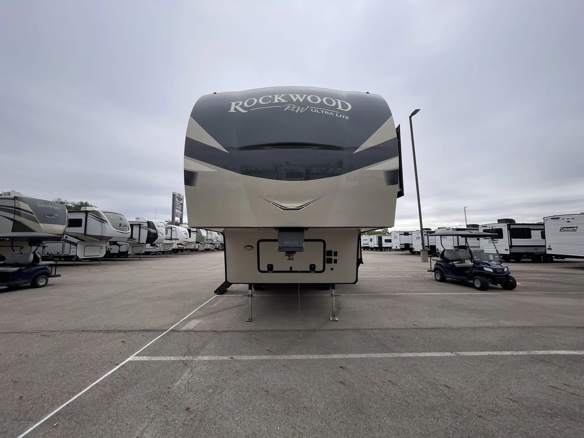 2020 Forest River Rockwood Ultra Lite 2622RK — front