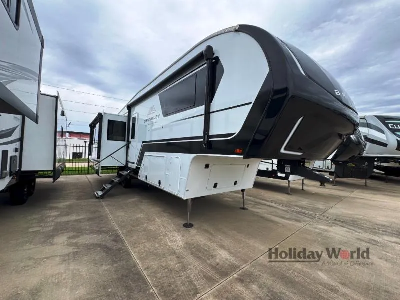 2025 Brinkley Model Z 3100 - Photo 2