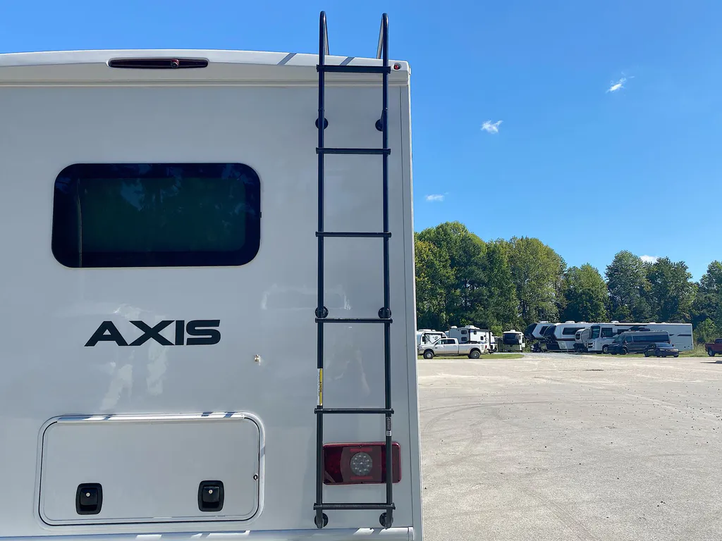 2026 Thor Motor Coach Axis 26.2, Photos photo 12