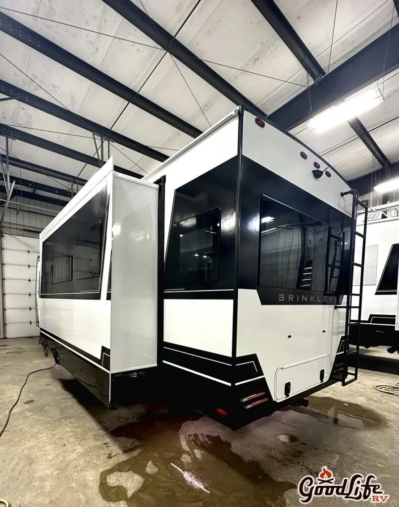 2026 Brinkley Model Z 297, Photos photo 20