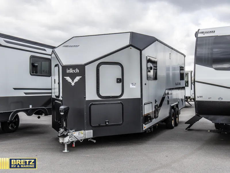 2026 inTech Black Wing 830 X - Photo 4