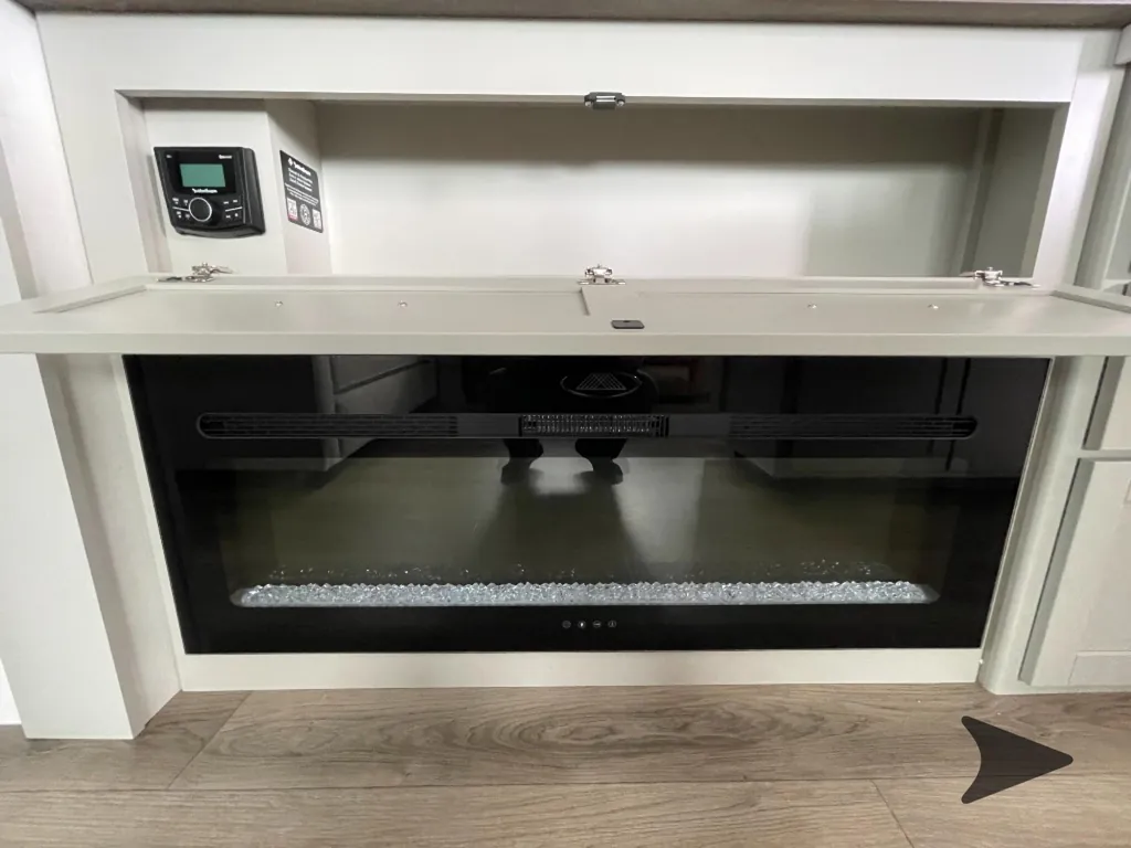 2026 Brinkley Model Z 3515, Photos photo 19
