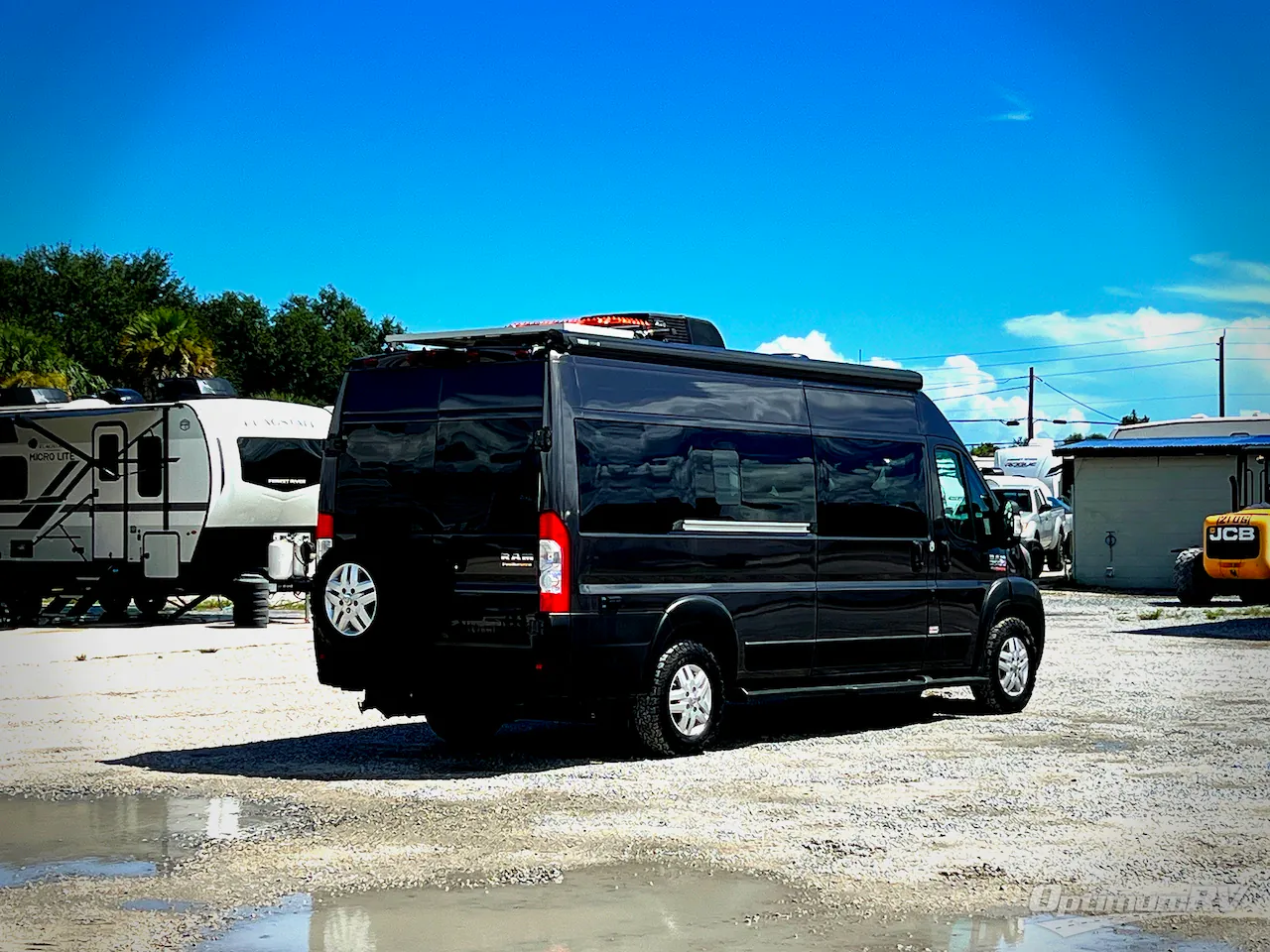 2022 Thor Motor Coach Tellaro 20K - Photo 3