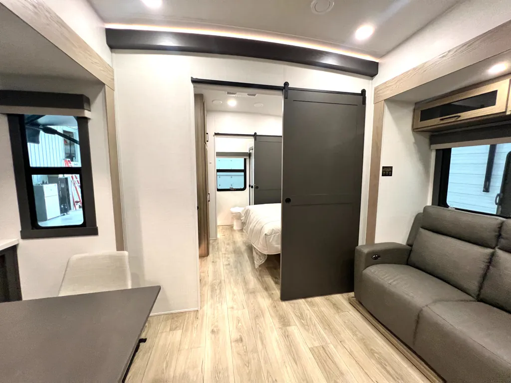2026 Forest River Rockwood Signature 403SDB, Photos photo 44
