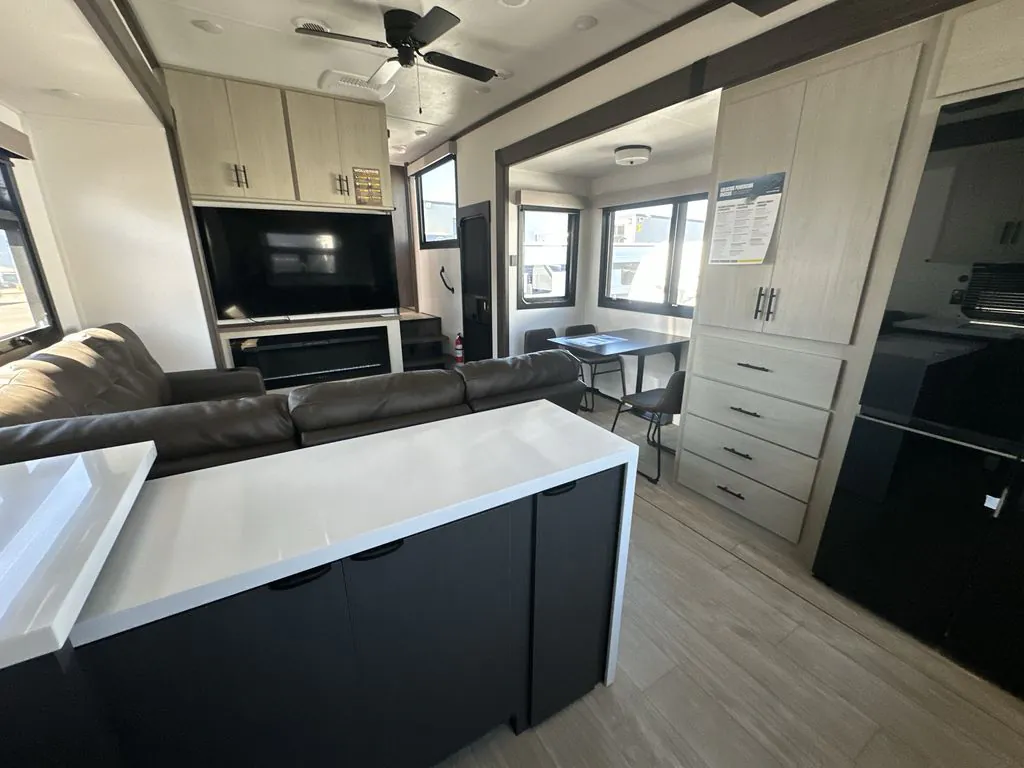 2027 Forest River RV Wolverine 32JF, Photos photo 13