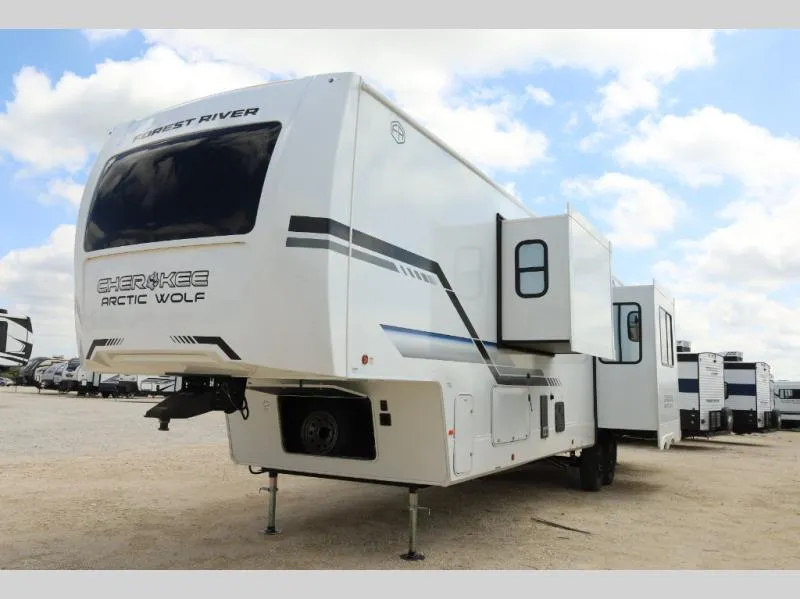 2026 Forest River RV Cherokee Arctic Wolf 387ML - Photo 2