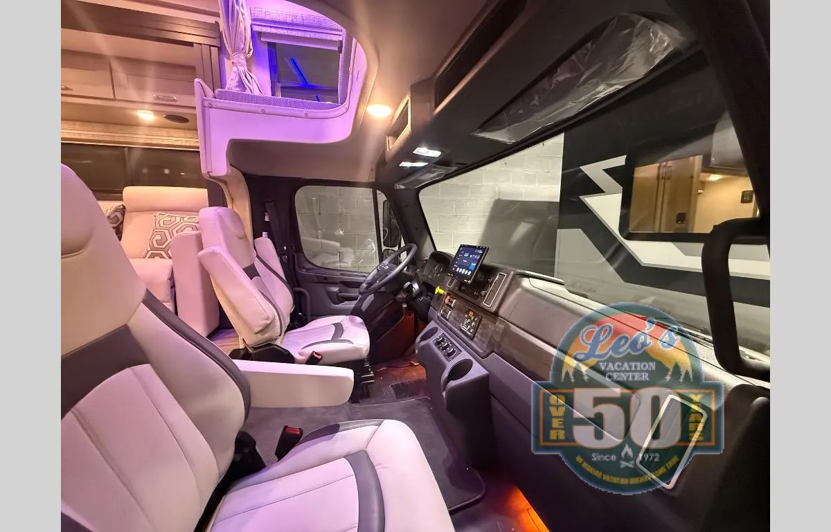 2026 Thor Motor Coach Inception 38XL - Photo 4