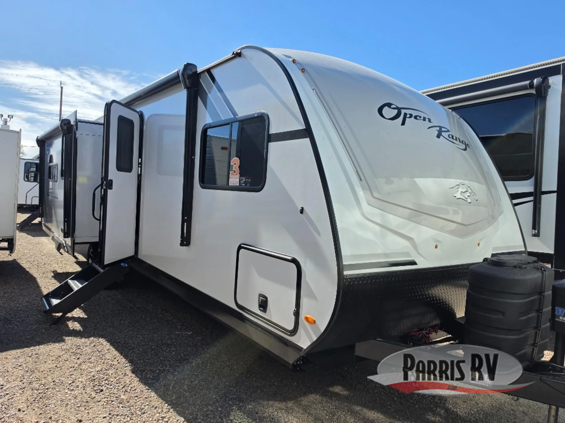 2027 Highland Ridge Range Lite 280MKI dealer photo 1 from Parris RV