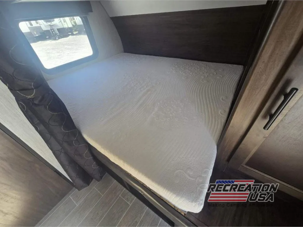 2020 Forest River Cherokee Grey Wolf 19SM, Photos photo 17