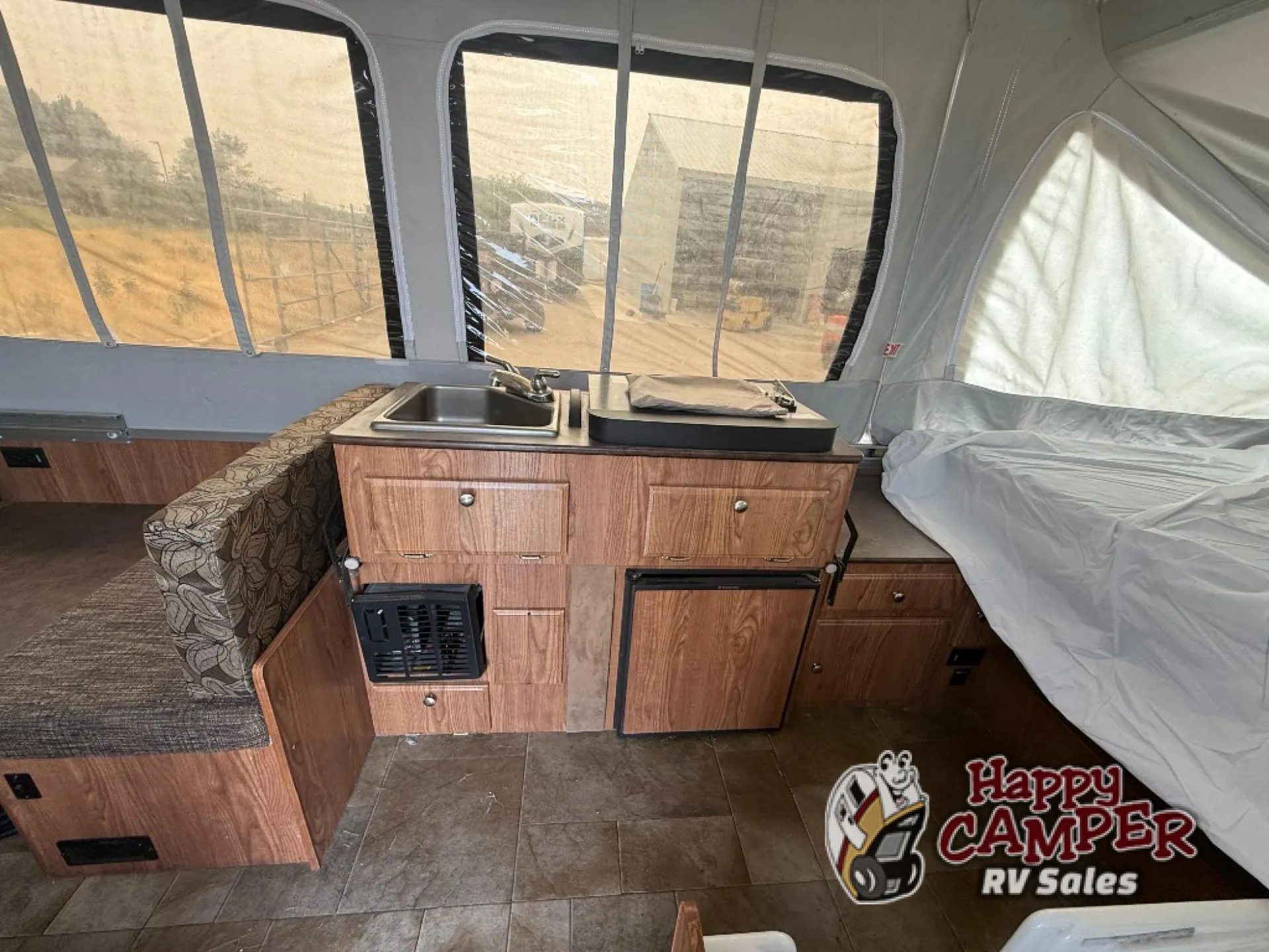 2014 Forest River Flagstaff MAC 228 — Photo 7
