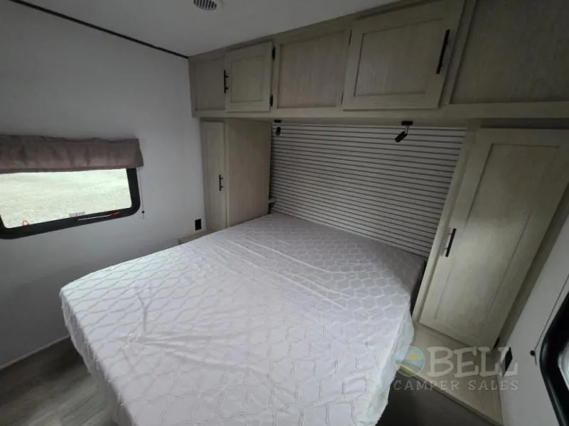 2026 Shasta RVs i-5 Edition 533BH, Photos photo 31