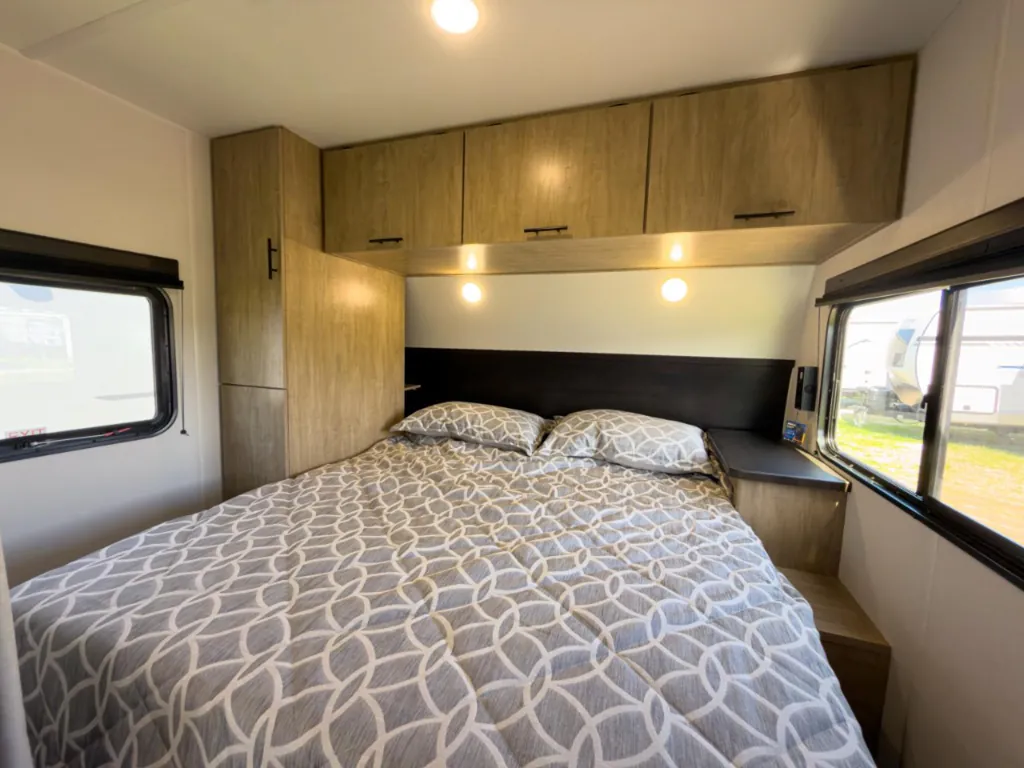 2027 Forest River Cherokee Grey Wolf 20RDSE, Photos photo 11