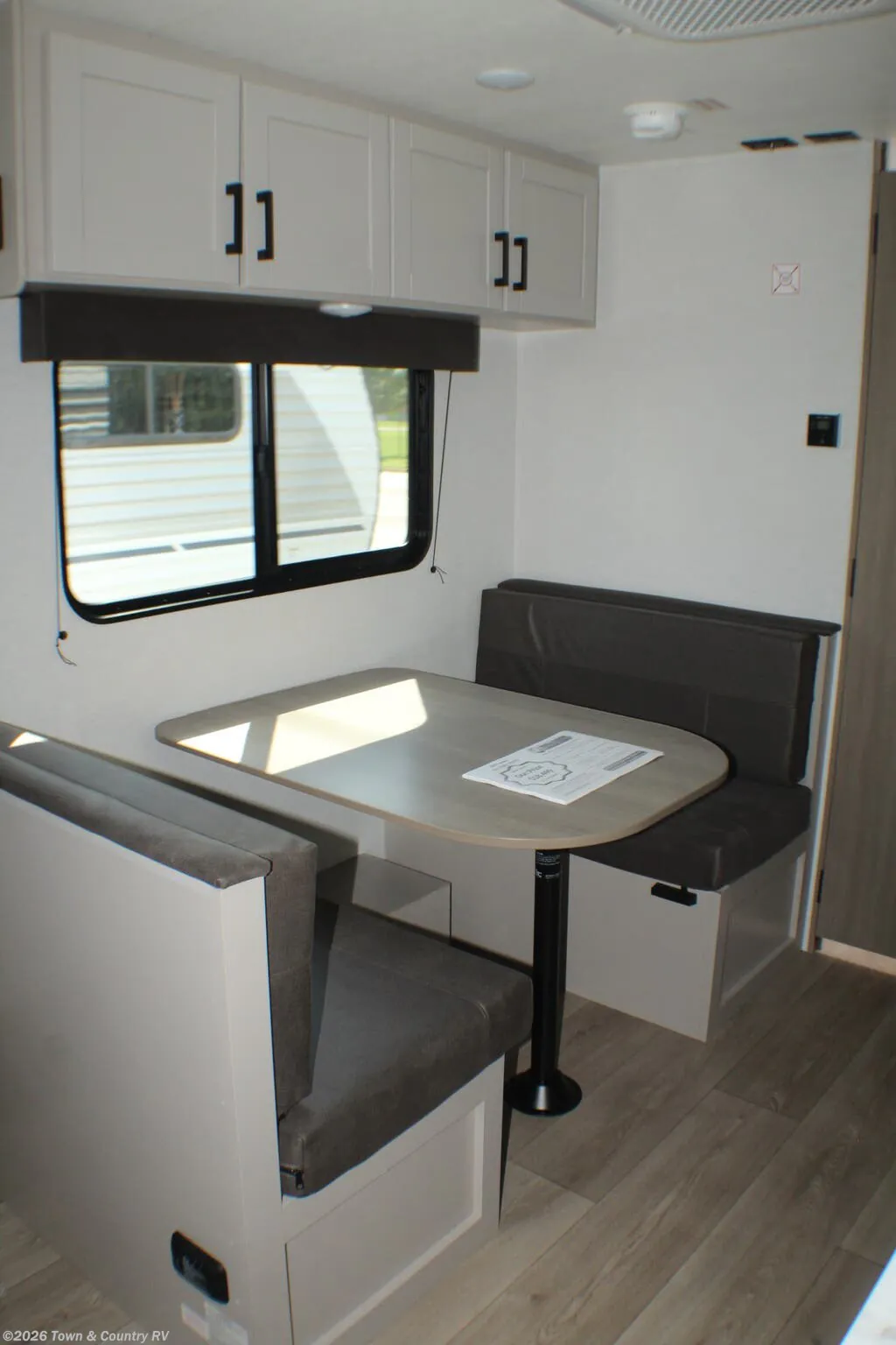 2027 Jayco Jay Flight 175FQ, Photos photo 13
