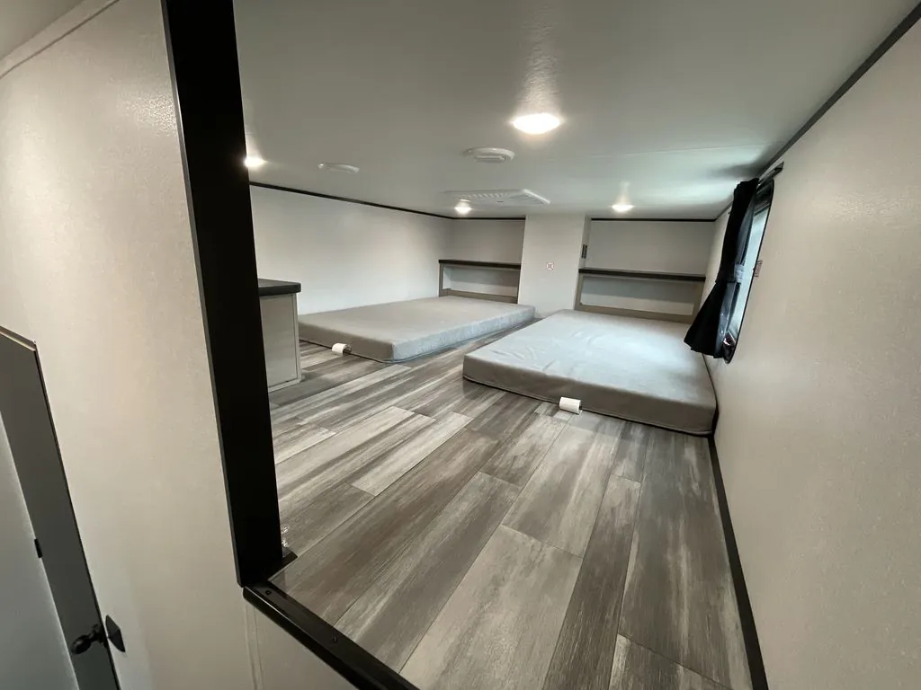 2026 Jayco Jay Flight Bungalow 401LOFT DS, Photos photo 21