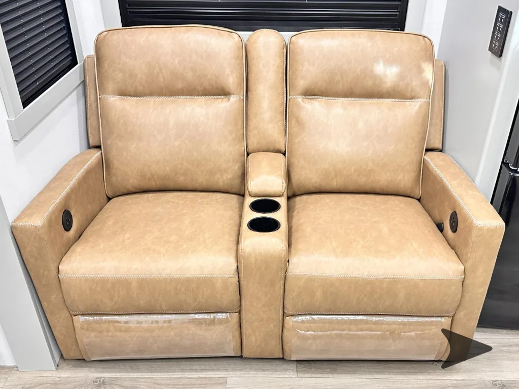 2026 Brinkley Model G 3520, Photos photo 59
