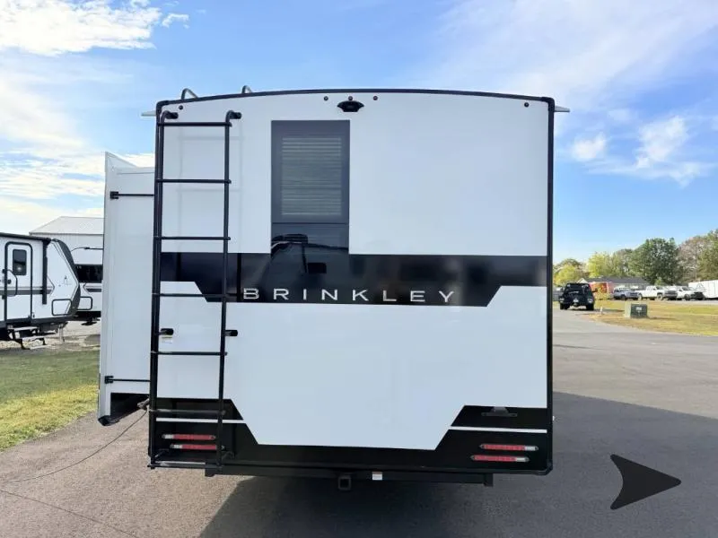 2026 Brinkley Model Ix 23X - Photo 4